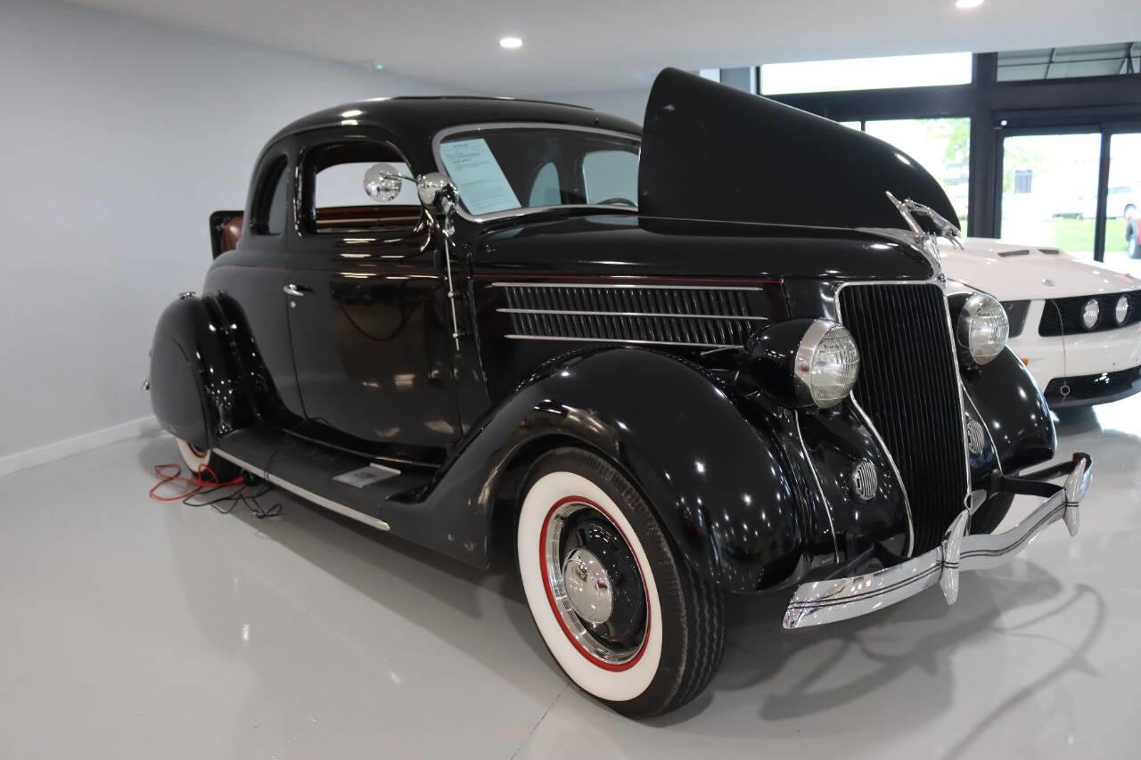  1936 Ford Deluxe  