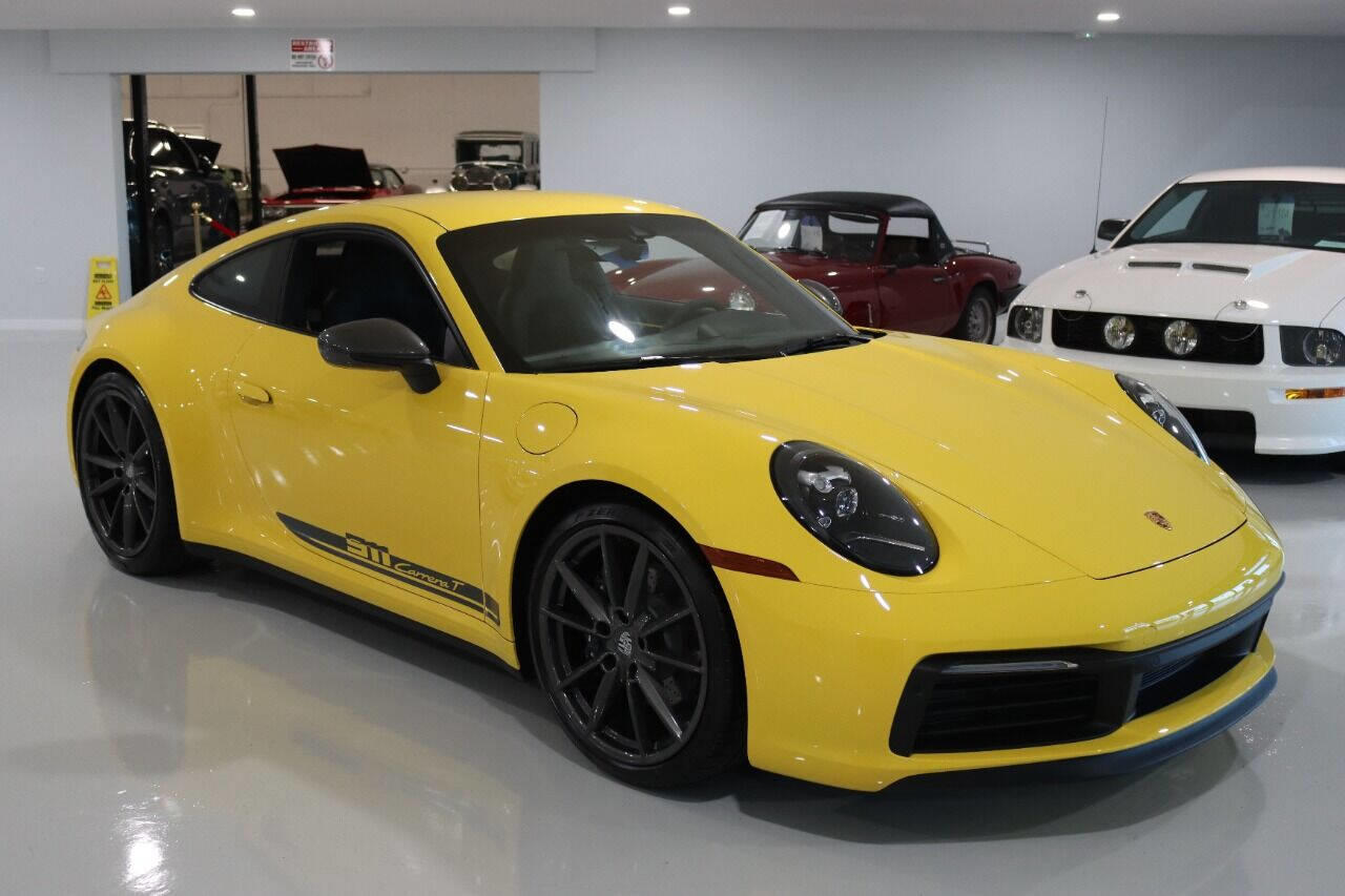  2023 Porsche 911 Carrera T 2dr Coupe 